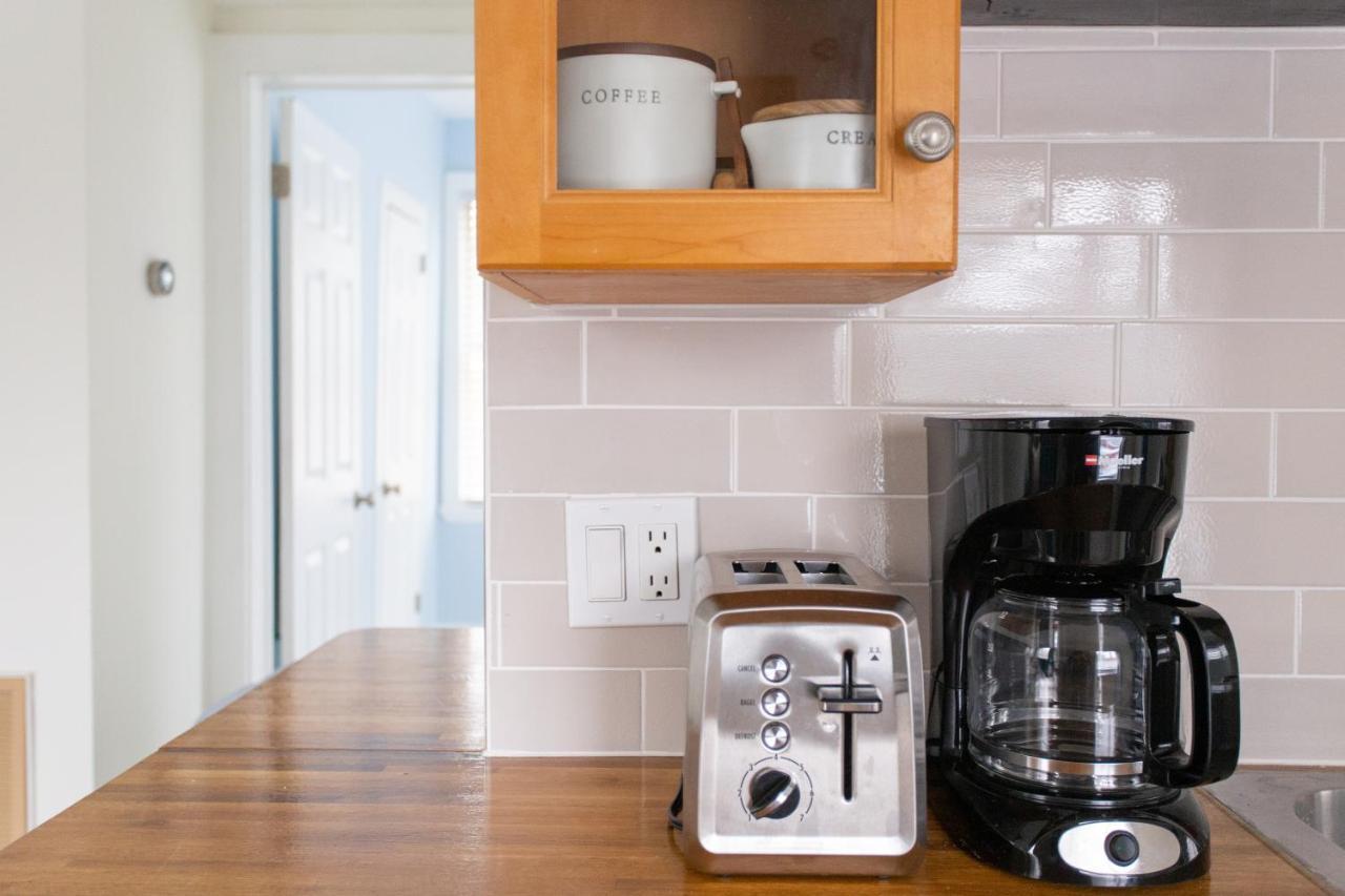Central & Comfortable Home Walk To The Beach! Jacksonville Beach Eksteriør bilde