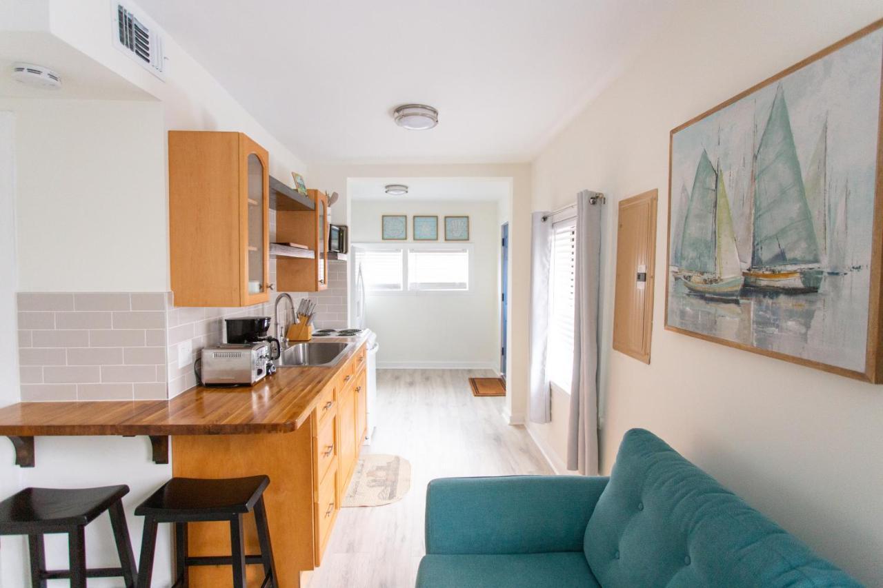 Central & Comfortable Home Walk To The Beach! Jacksonville Beach Eksteriør bilde