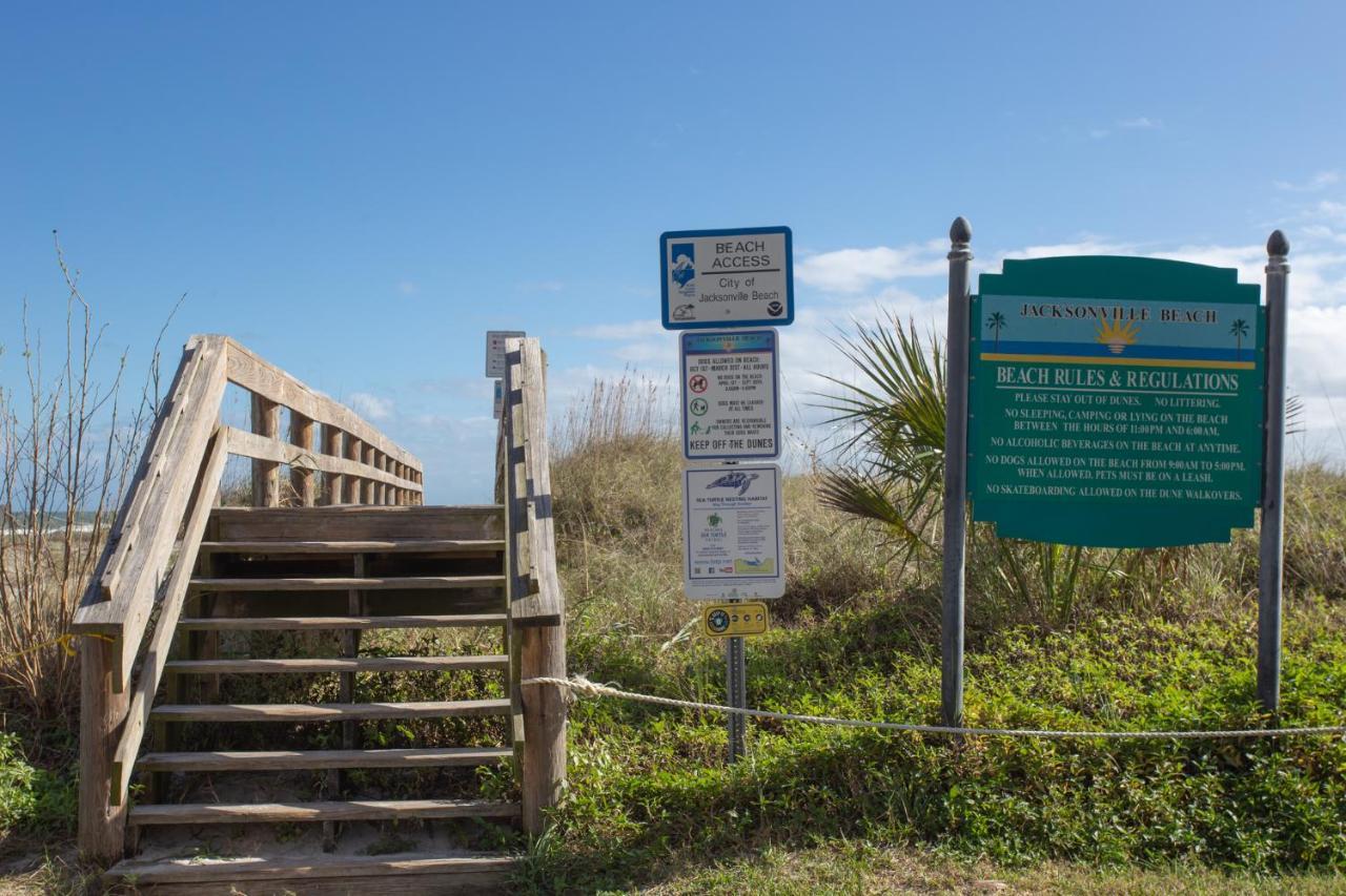 Central & Comfortable Home Walk To The Beach! Jacksonville Beach Eksteriør bilde