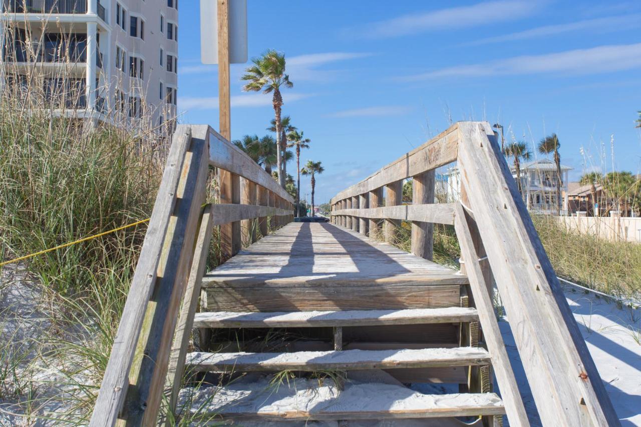Central & Comfortable Home Walk To The Beach! Jacksonville Beach Eksteriør bilde